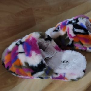 Ugg Multi Color Fluff Slide